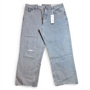 NWT EDC Esprit Light Gray Straight Leg Cropped Women's Jeans sz W34” L26”